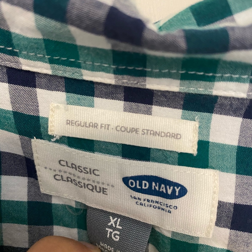 Men’s button down 👔 - Picture 2 of 2